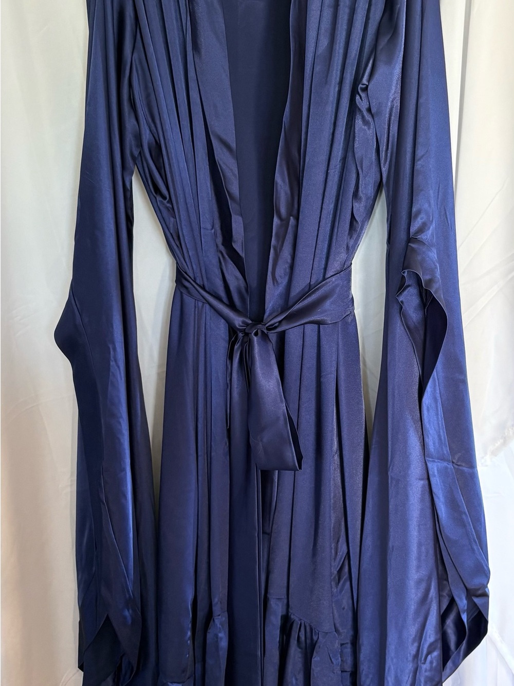 Navy Old Hollywood Glamour Satin Robe with Tie Waist and Kimono Sleeves